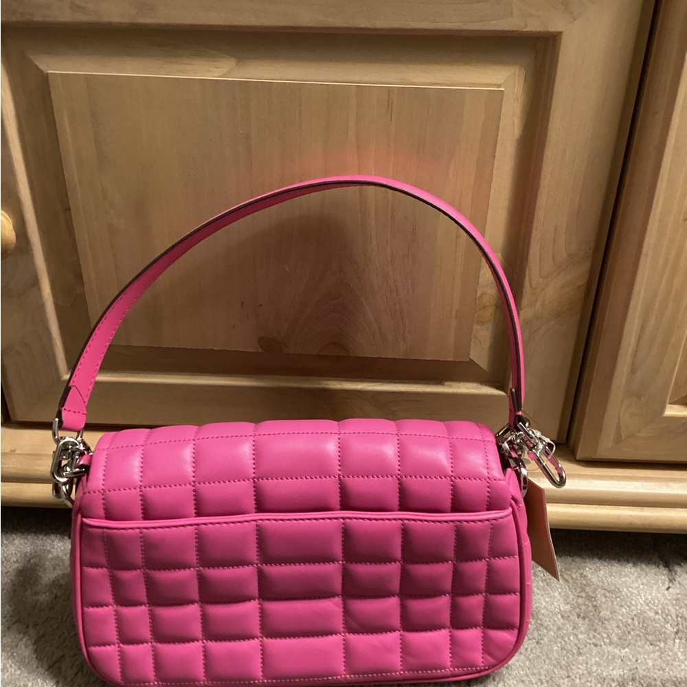Authentic Michael Kors Bag - Picture 6 of 8